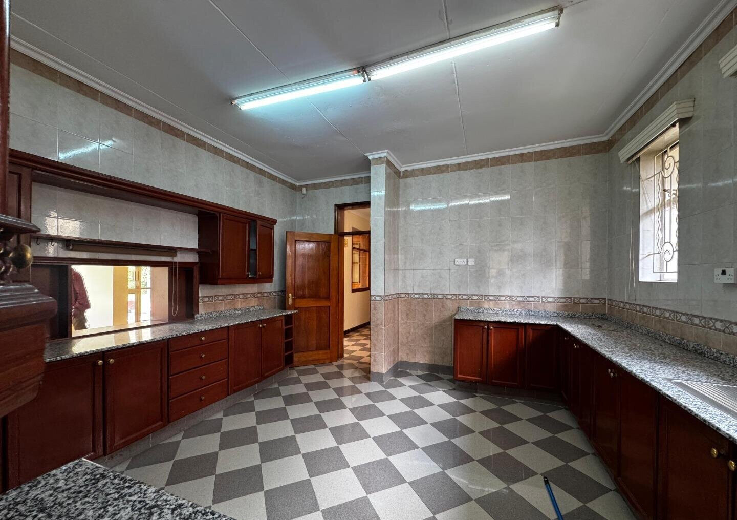 KSh 500K 5BR Haven with Garden