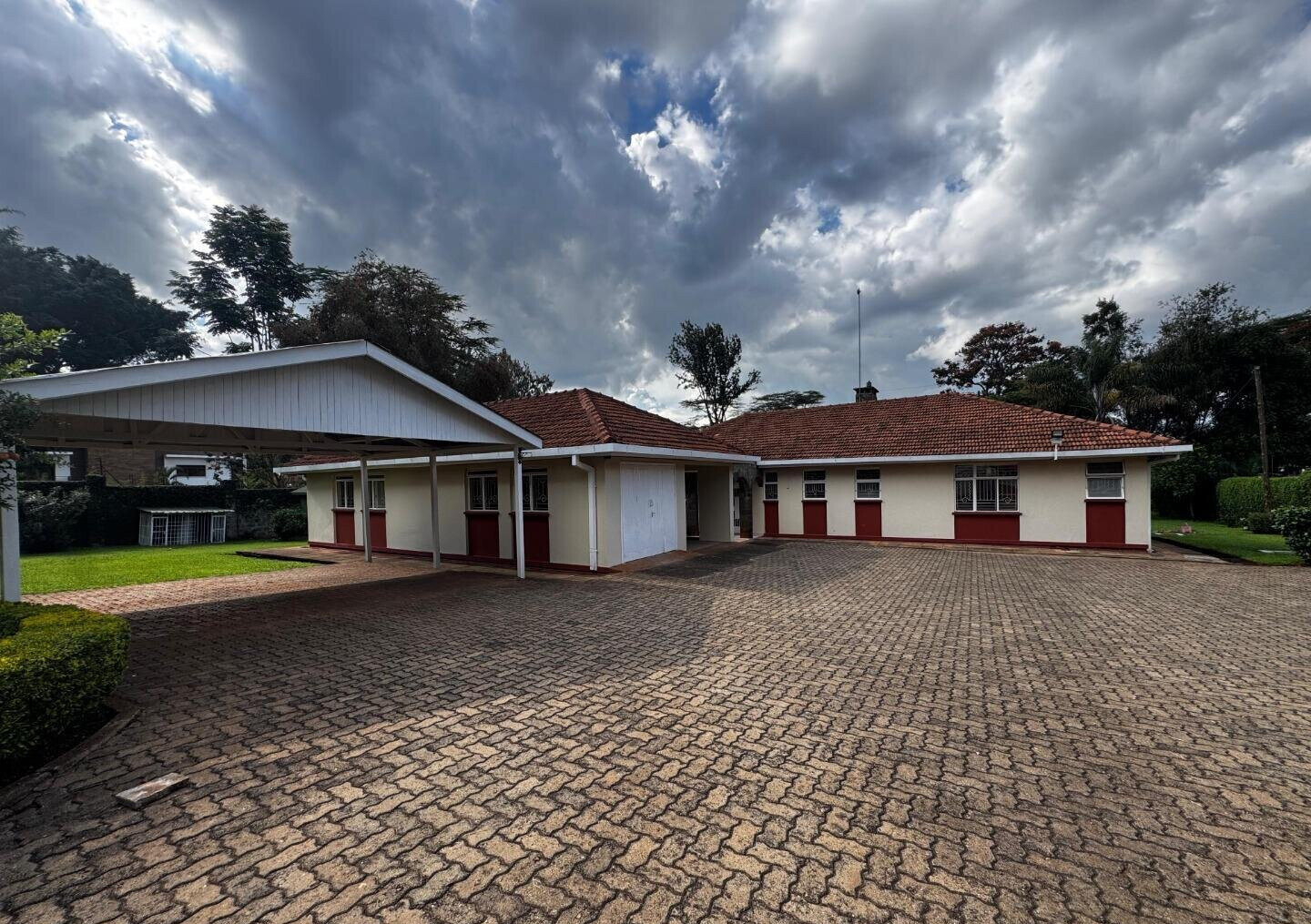 KSh 500K 5BR Haven with Garden