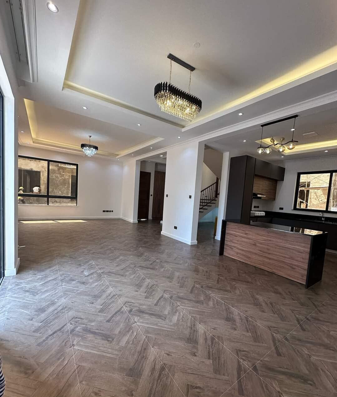 4-Ensuite Townhouse with Rooftop Terrace & DSQ - Lavington