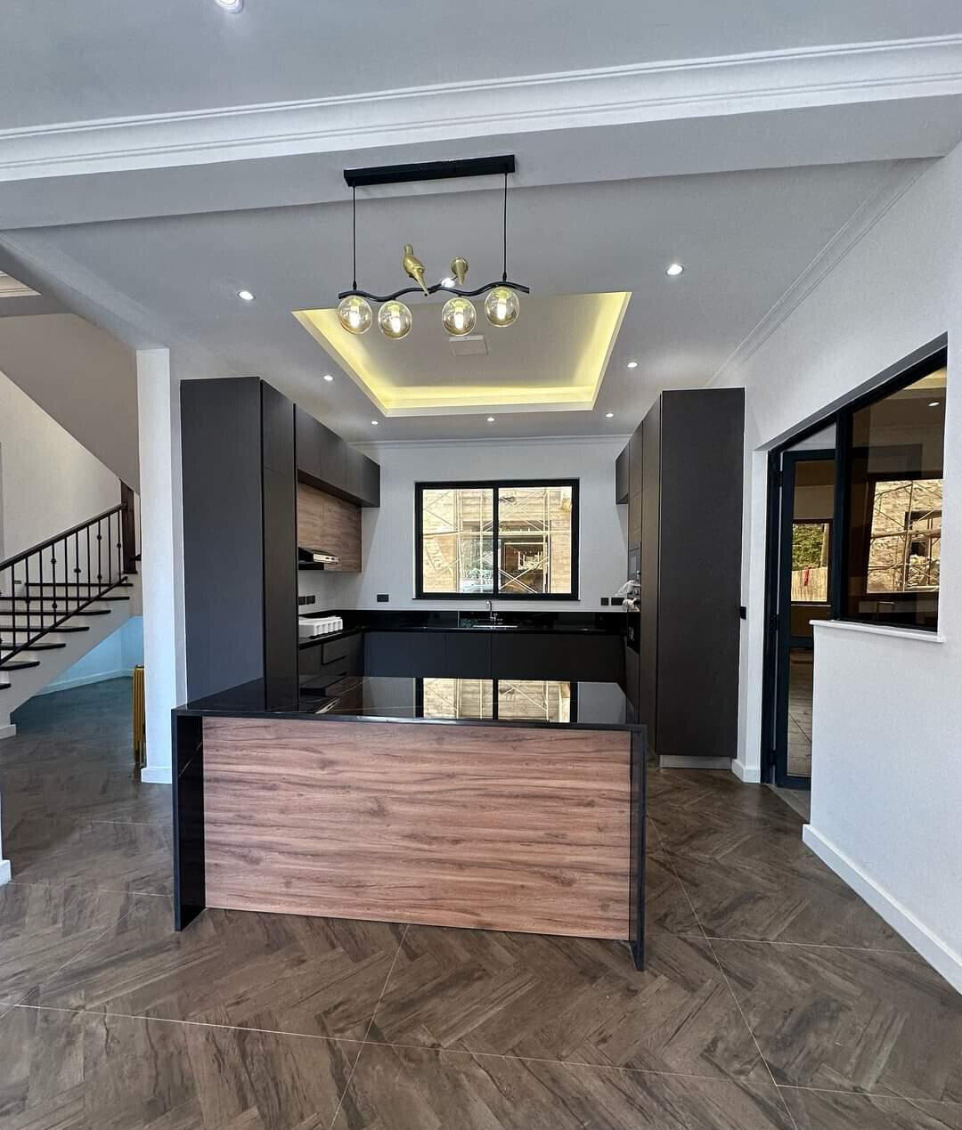 4-Ensuite Townhouse with Rooftop Terrace & DSQ - Lavington