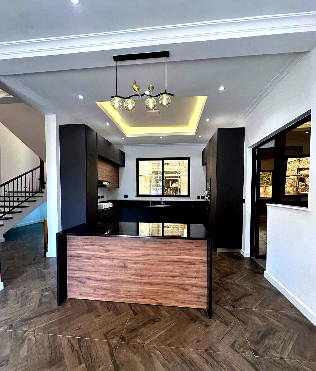 4-Ensuite Townhouse with Rooftop Terrace & DSQ - Lavington