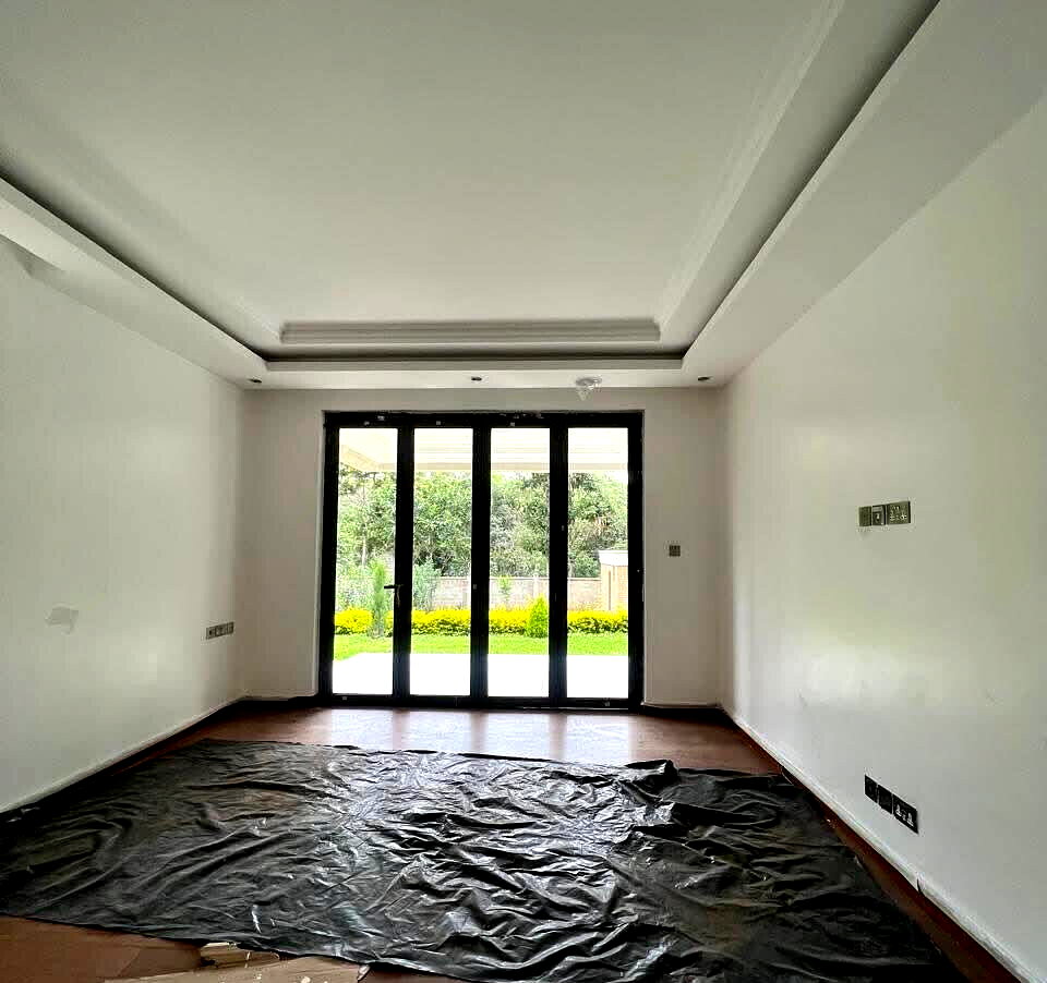 7-Ensuite Villa with Private Pool & DSQ – Hardy, Karen