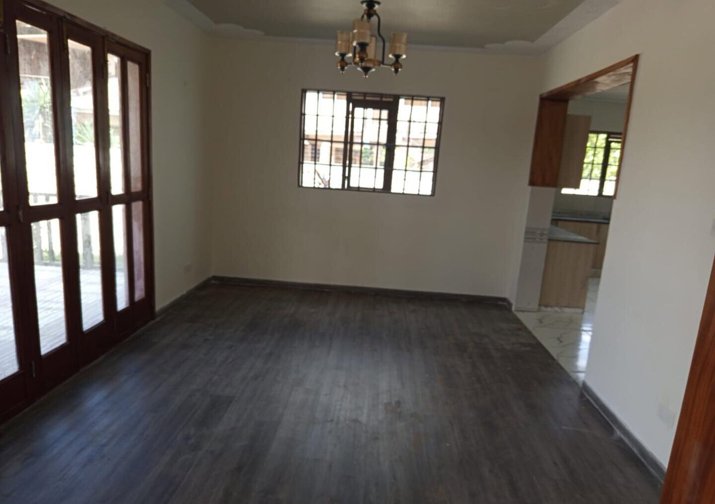 6-Bed Maisonette with Gym & Sauna on Half-Acre – Karen