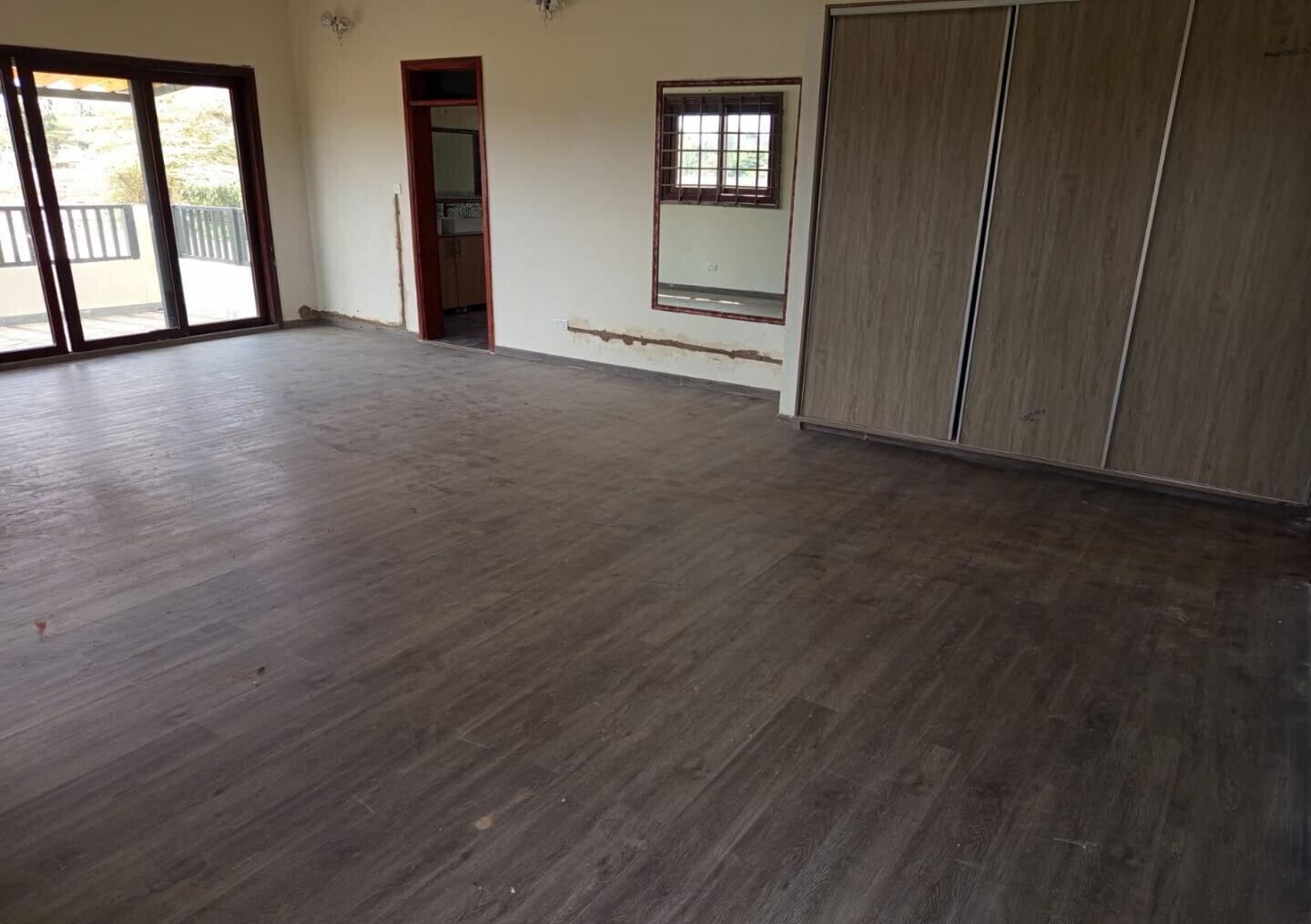 6-Bed Maisonette with Gym & Sauna on Half-Acre – Karen
