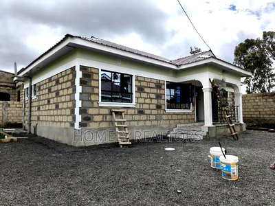 3bdrm Bungalow in Kiserian Near Delta for sale - Image 5