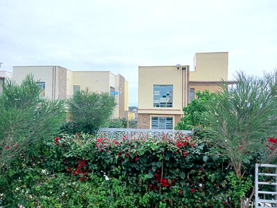 4bdrm Maisonette in Joska for sale - Image 4