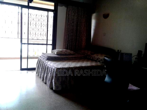 5bdrm House in Half Acre Old Nyali for sale