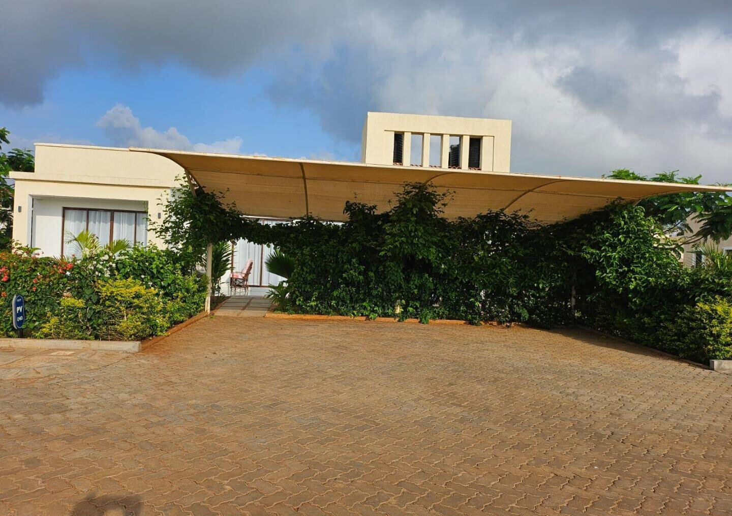 Newly Built 2BR All-Ensuite Bungalow with Roof Terrace - Pazuri, Vipingo