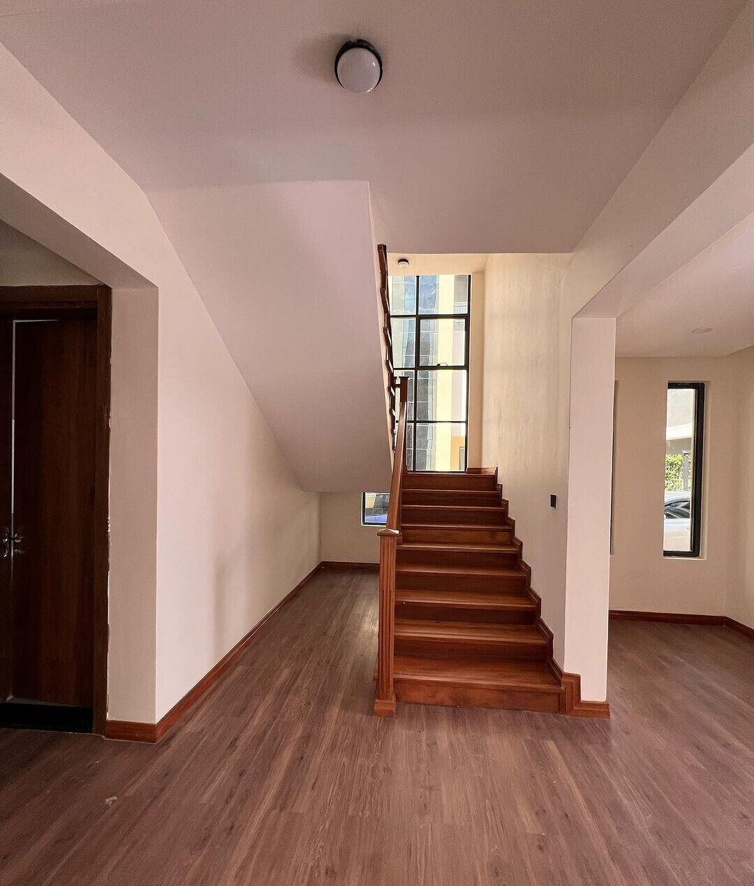 New 5-Ensuite Townhouse with Office & Terrace - Lavington