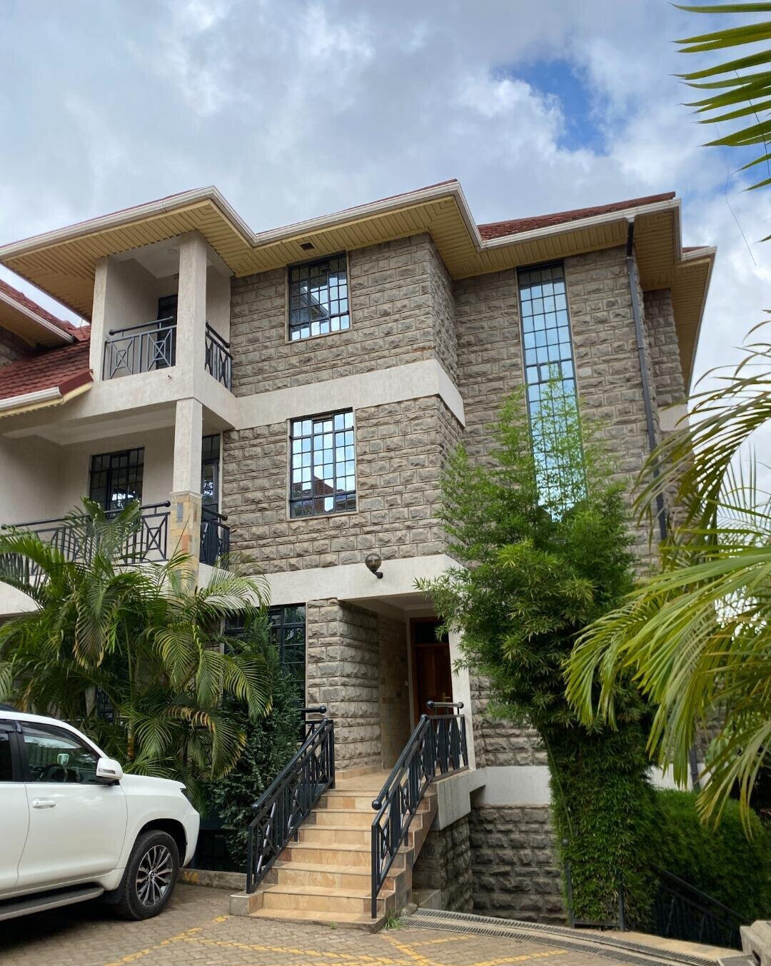 4BR Villa with Jacuzzi & Nyama Choma Terrace - Gataka, Rongai