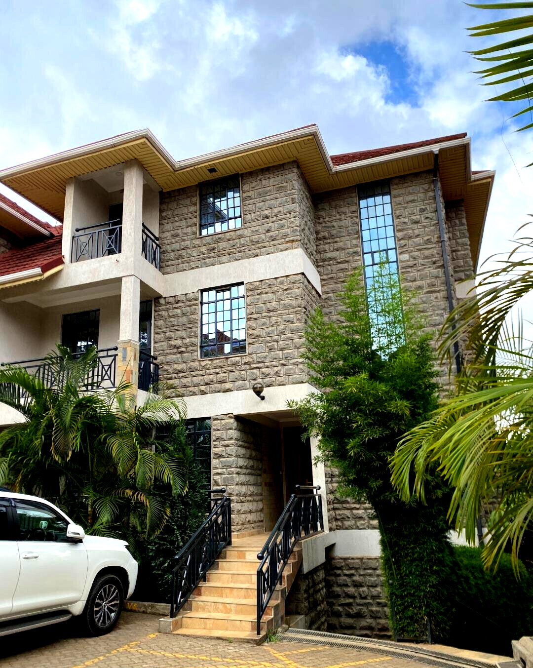 4BR Villa with Jacuzzi & Nyama Choma Terrace - Gataka, Rongai