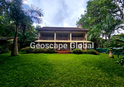 4BR Cottage on 1 Acre for Rent