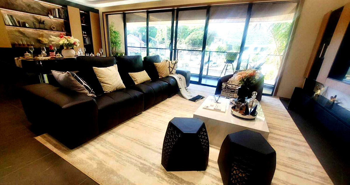 3BR + DSQ with Heated Pools & Gym - Westlands