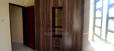 3bdrm Bungalow in Kitengela for sale - Image 10