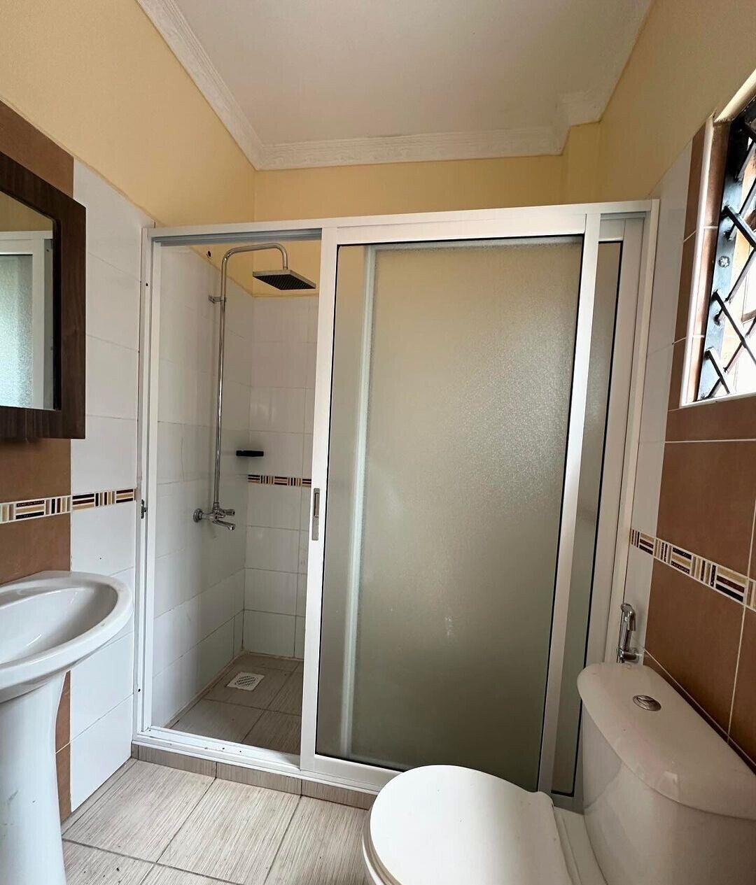 4BR Townhouse with DSQ & Solar Heating - Syokimau, Mombasa Rd