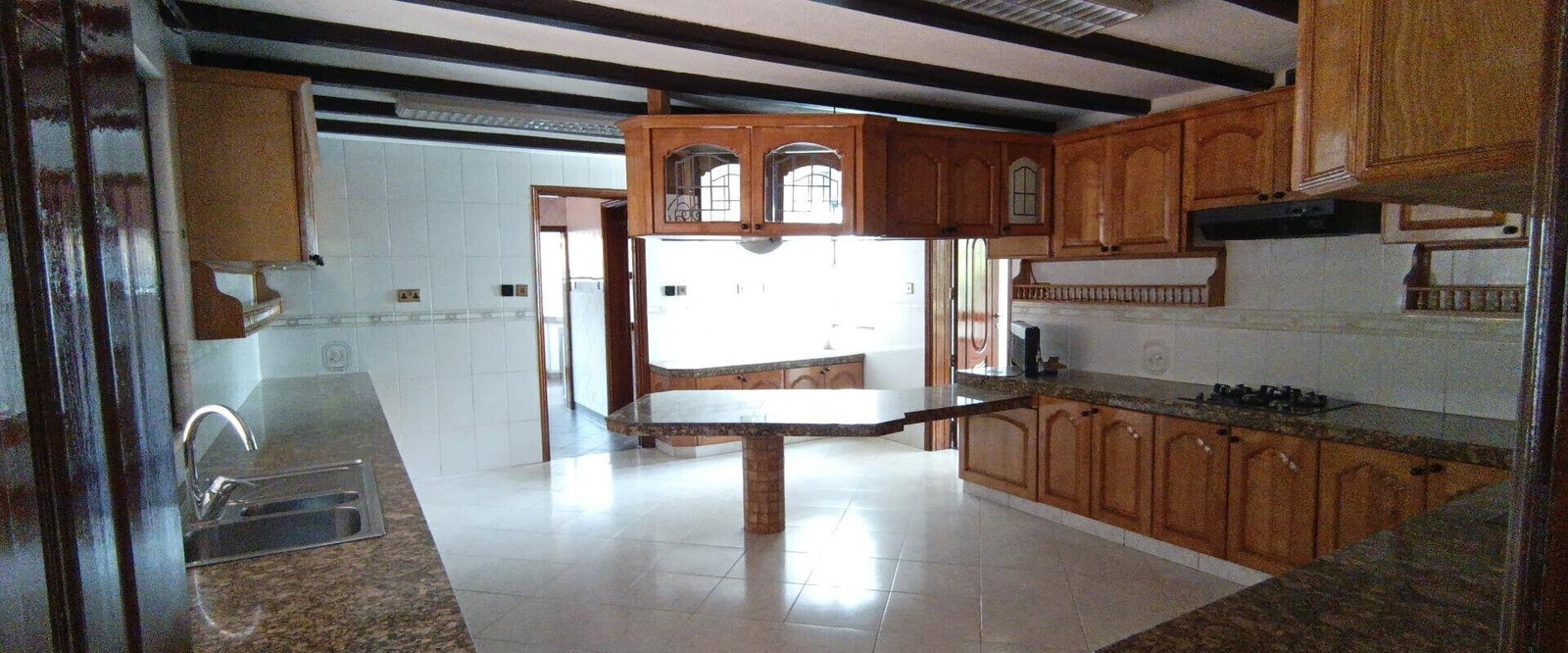 1-Acre 6BR Haven at KSh 750K