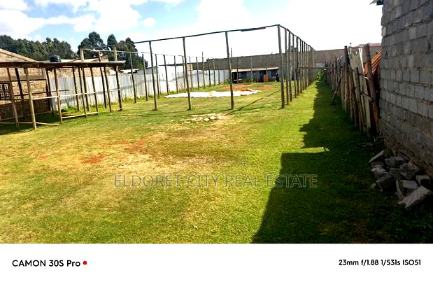 1/4 Plot Kimumu Hawaii With Title