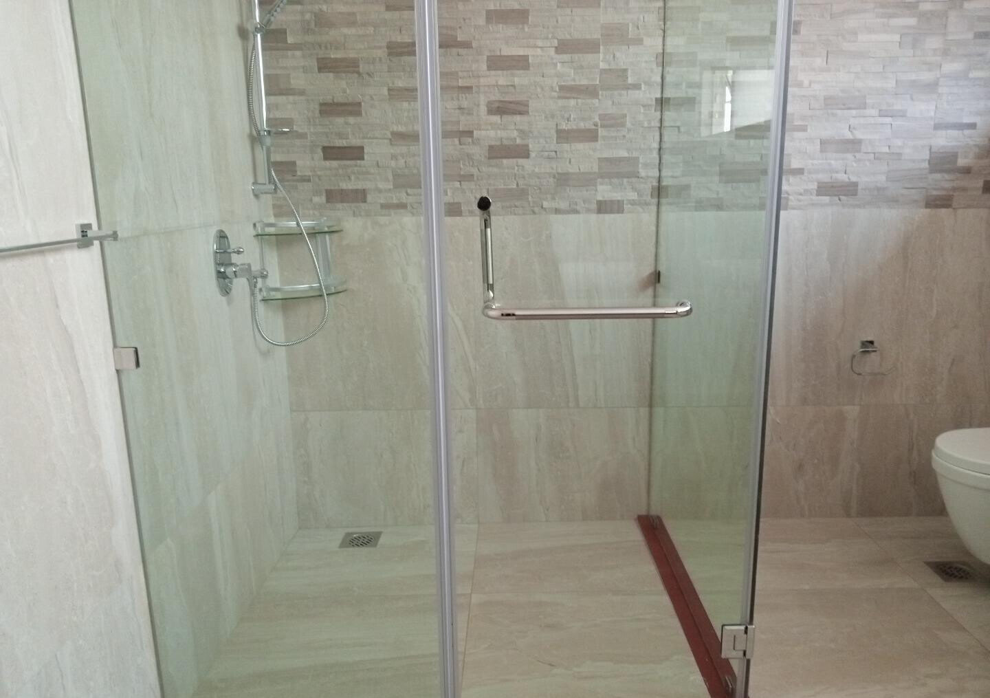 4BR Townhouse with Cinema, Jacuzzi & DSQs – Kyuna, Nairobi