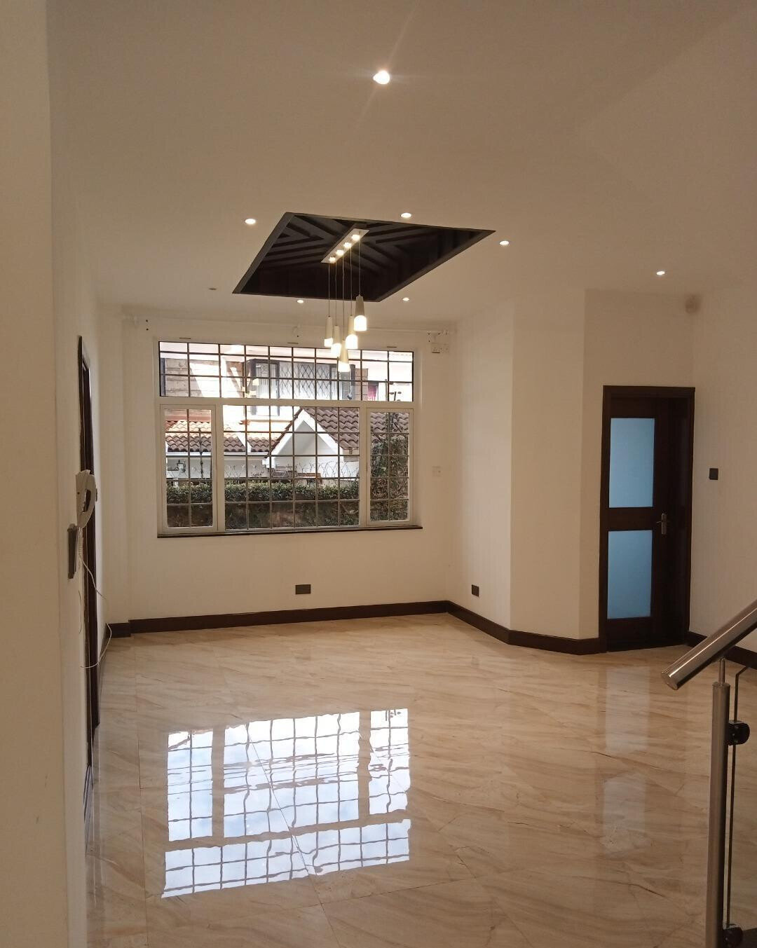 4BR Townhouse with Cinema, Jacuzzi & DSQs – Kyuna, Nairobi