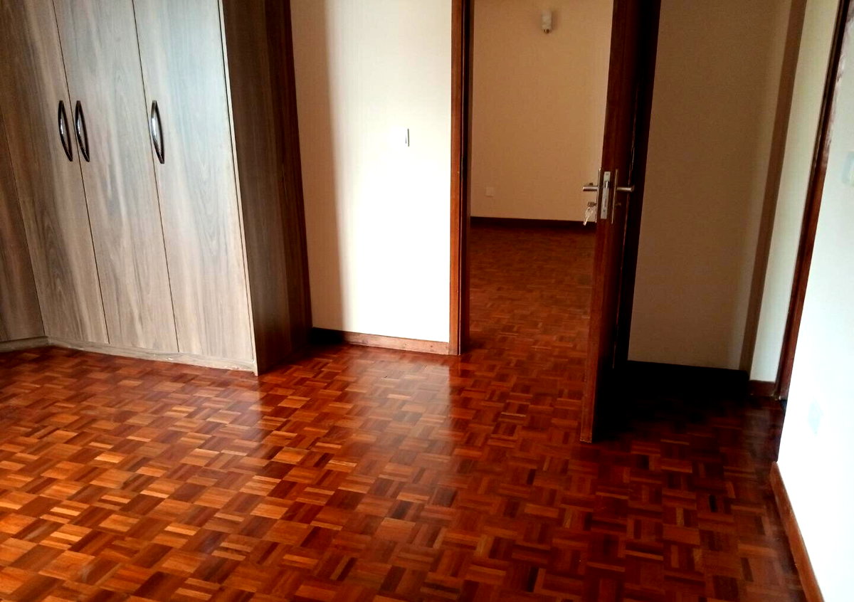 Brand New 4BR En-Suite Townhouse with Study & Fireplace - Kitisuru