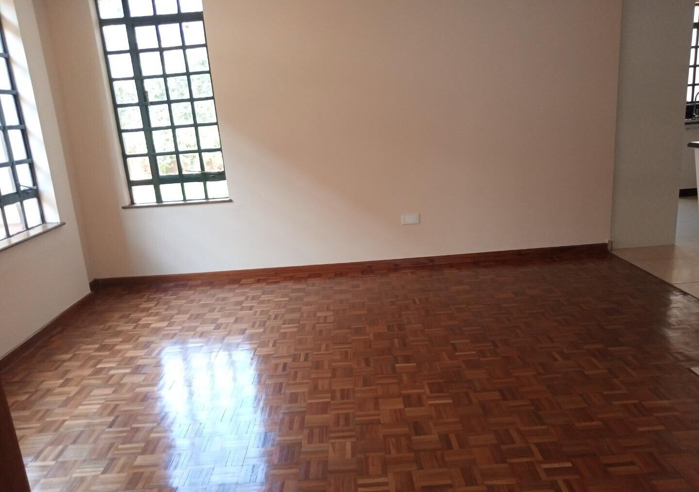 Brand New 4BR En-Suite Townhouse with Study & Fireplace - Kitisuru