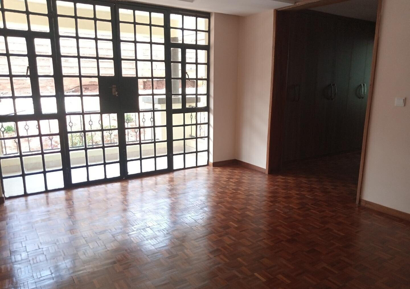 Brand New 4BR En-Suite Townhouse with Study & Fireplace - Kitisuru