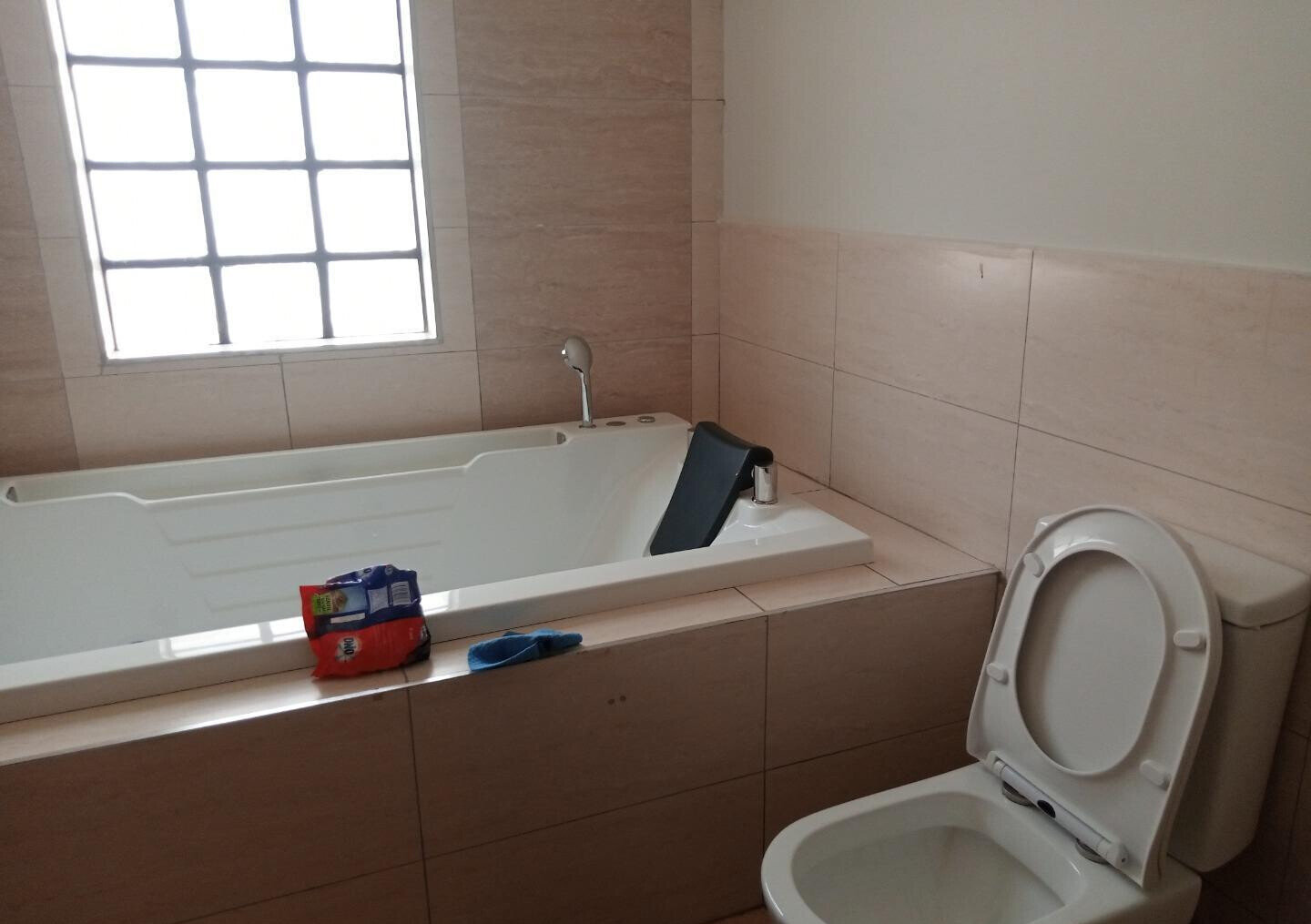 Brand New 4BR En-Suite Townhouse with Study & Fireplace - Kitisuru