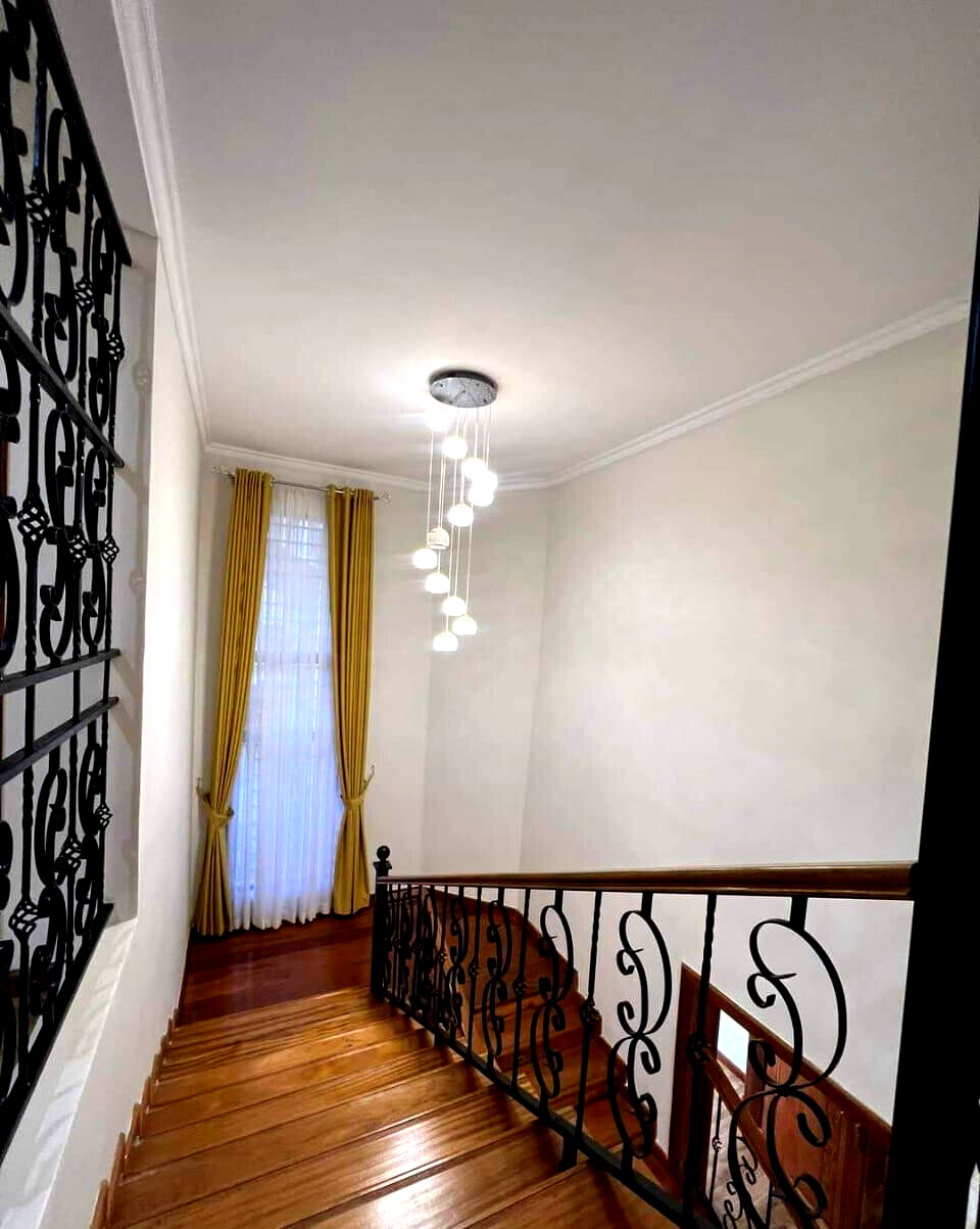 Newly Built 5BR Villa with Guest Clubhouse & Gym - Runda