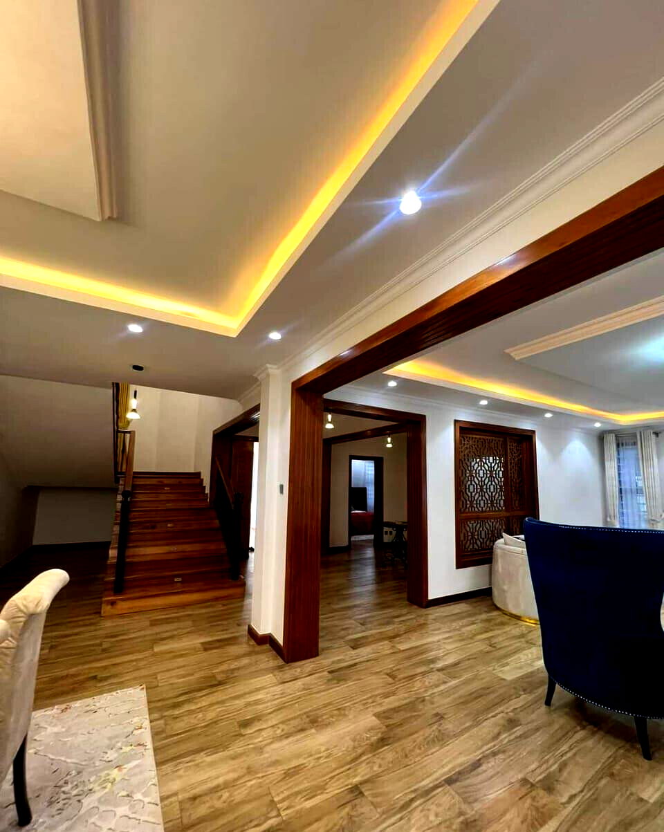 Newly Built 5BR Villa with Guest Clubhouse & Gym - Runda