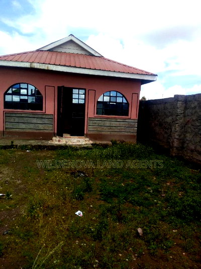 Plot With 4 Bedroom House at Maguru Kinangop - Image 5