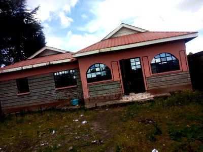Plot With 4 Bedroom House at Maguru Kinangop - Image 19