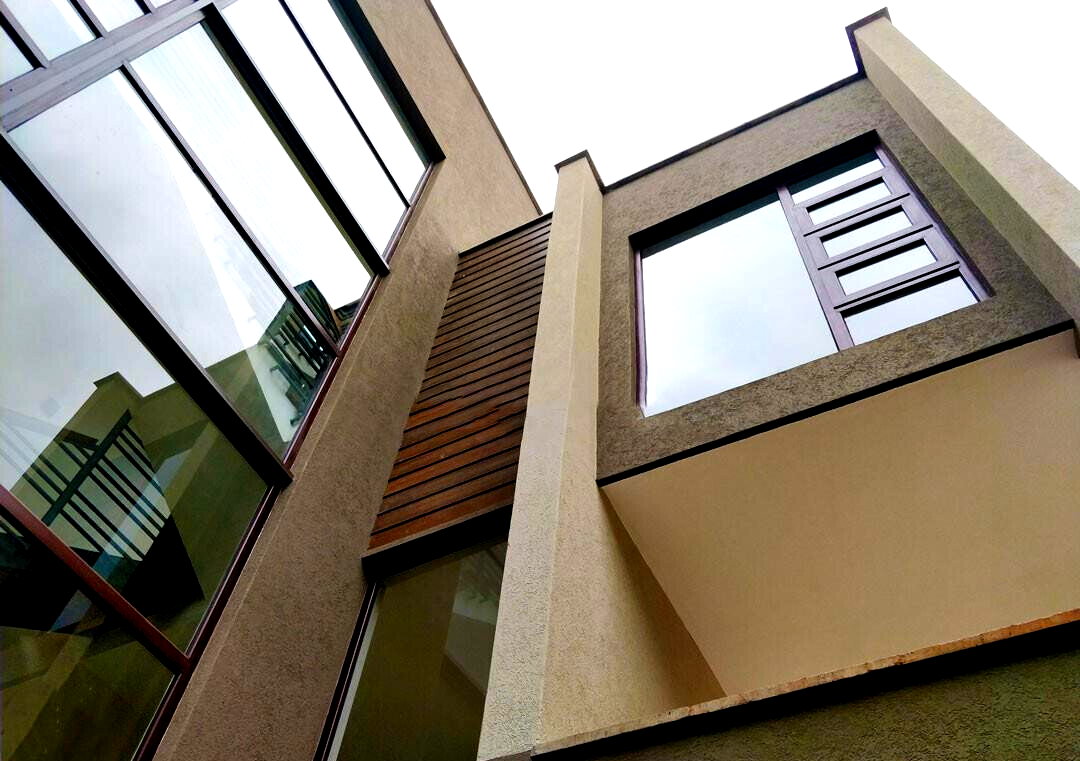 Brand-New 4-Ensuite Townhouse with Fireplace & DSQ - Lavington