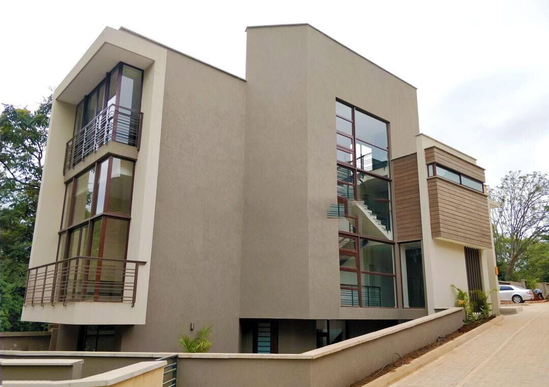 Brand-New 4-Ensuite Townhouse with Fireplace & DSQ - Lavington