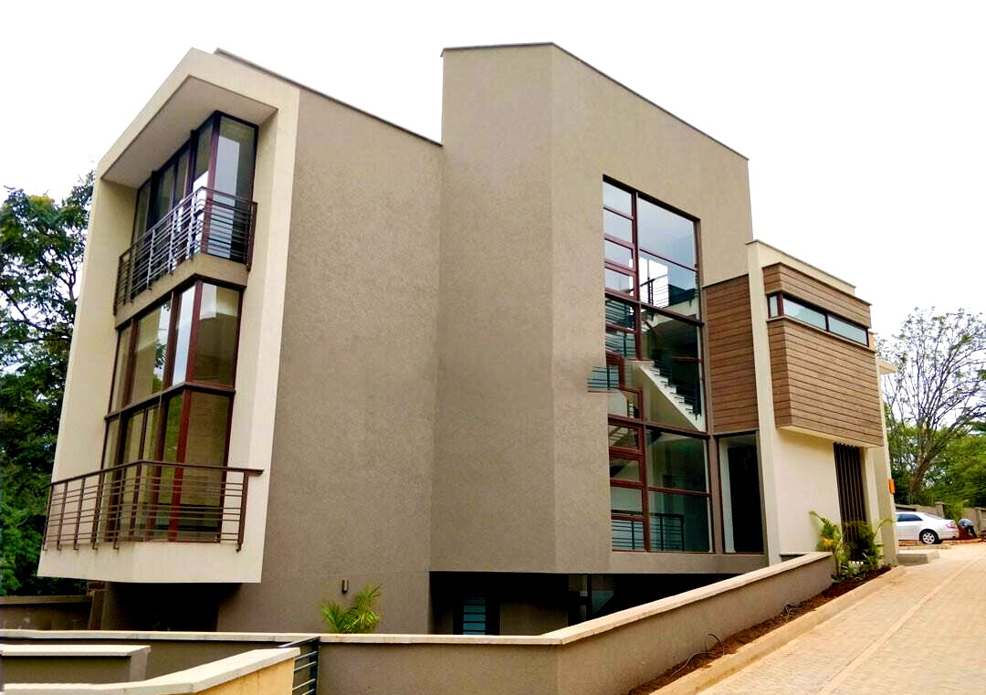 Brand-New 4-Ensuite Townhouse with Fireplace & DSQ - Lavington