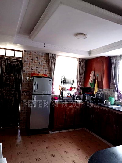 4bdrm Maisonette in Membley Estate for sale - Image 8