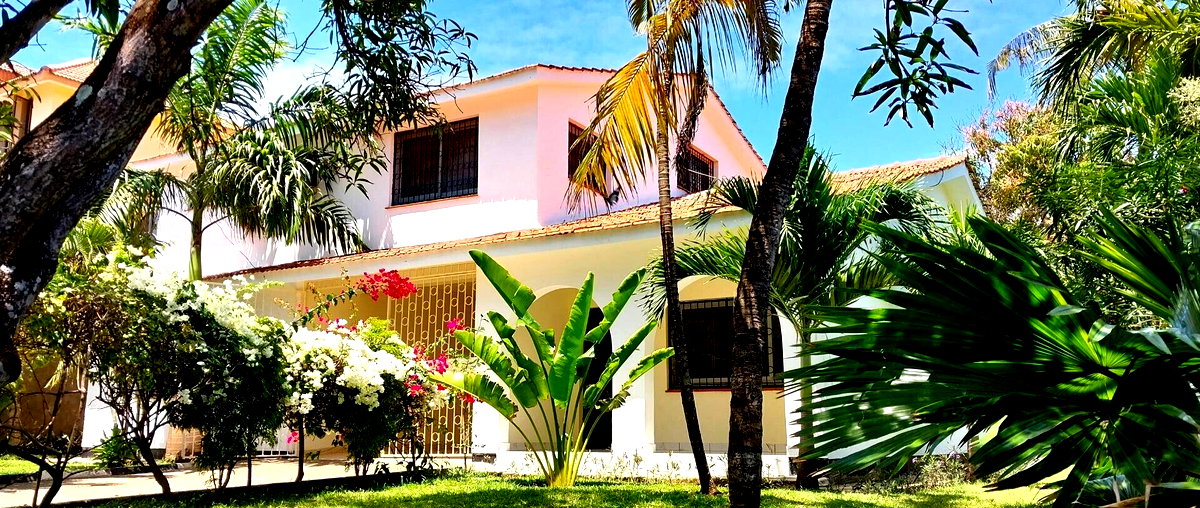 4BR Townhouse with 5 Bathrooms in Gated Nyali Estate - Mombasa