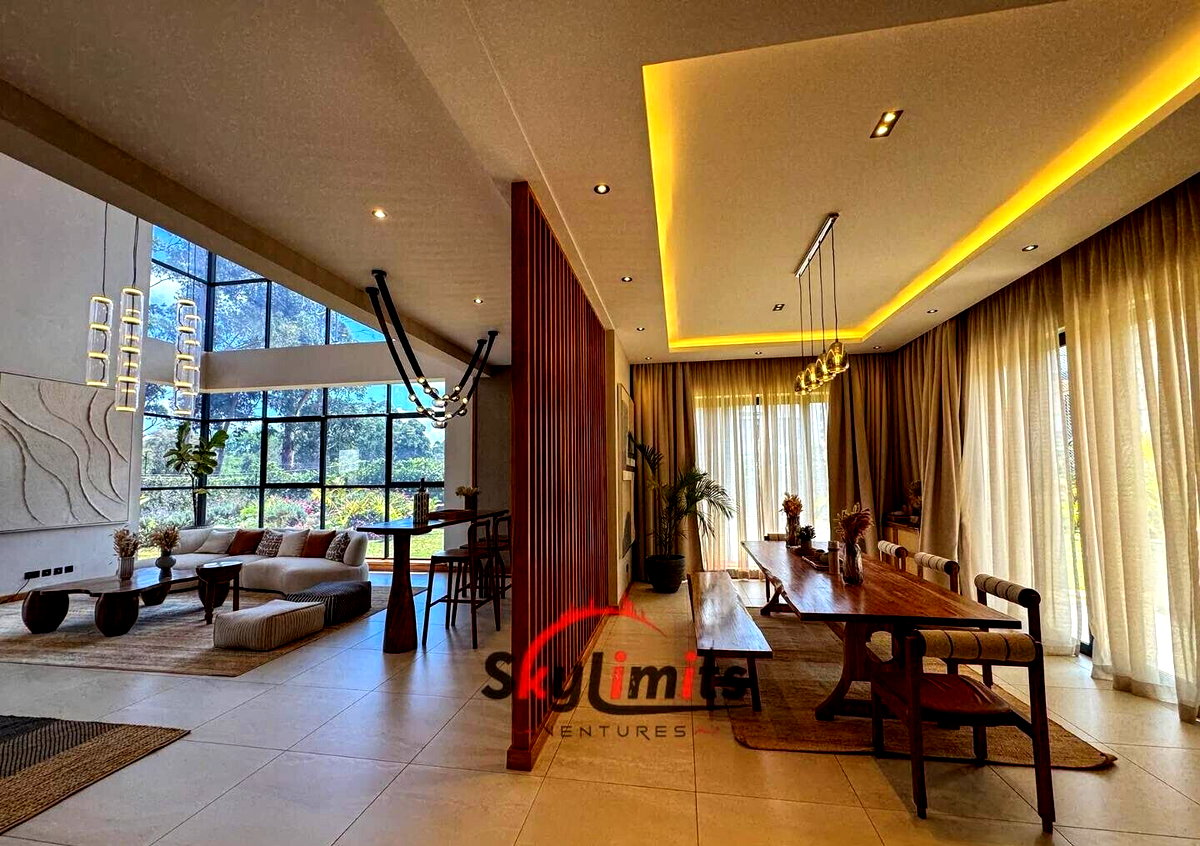 Luxury 4BR Villa with Garden