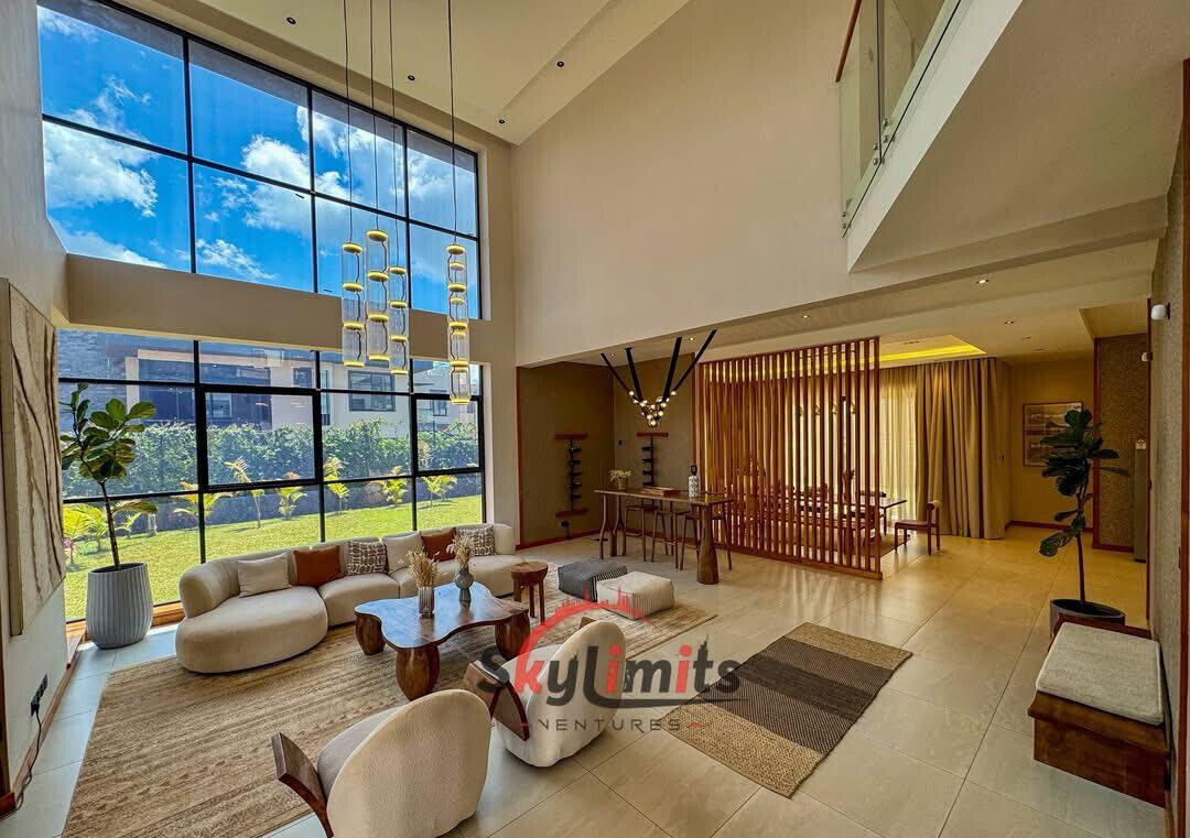 Luxury 4BR Villa with Garden