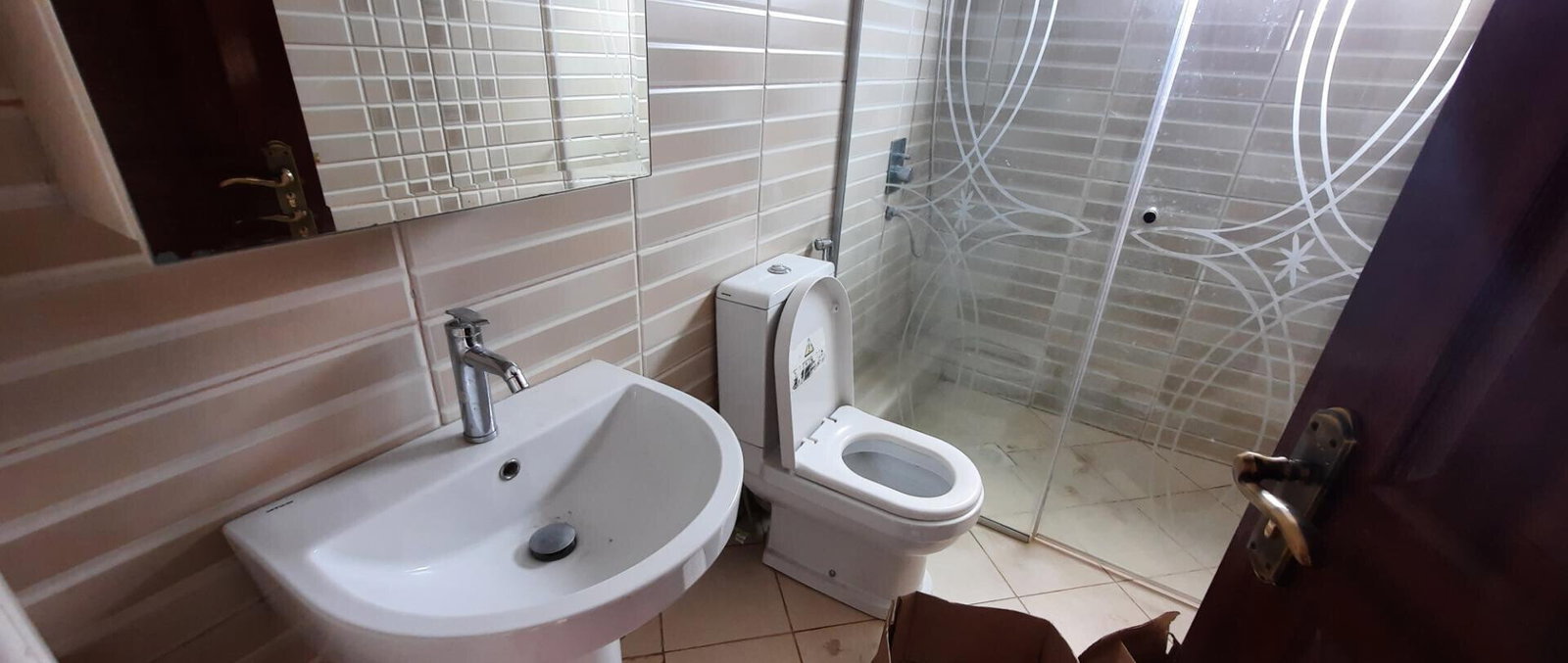 5-Ensuite Townhouse with Backup Systems & Borehole - Westlands