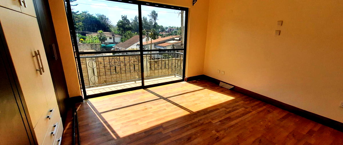 5-Ensuite Townhouse with Backup Systems & Borehole - Westlands