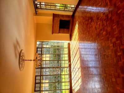 5bdrm Townhouse / Terrace in Lavingtongreen for rent - Image 11