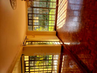 5bdrm Townhouse / Terrace in Lavingtongreen for rent - Image 10