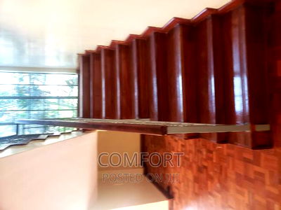 5bdrm Townhouse / Terrace in Lavingtongreen for rent - Image 5