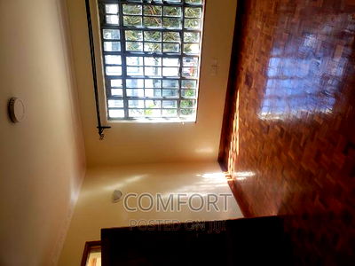 5bdrm Townhouse / Terrace in Lavingtongreen for rent - Image 16