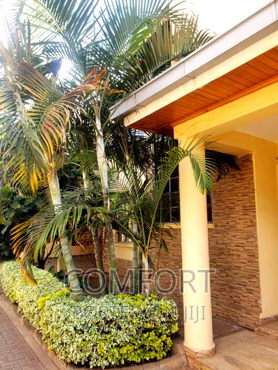 5bdrm Townhouse / Terrace in Lavingtongreen for rent - Image 3