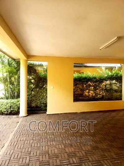 5bdrm Townhouse / Terrace in Lavingtongreen for rent - Image 1