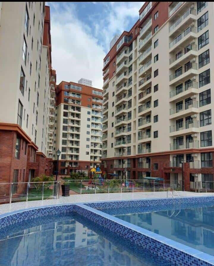 3BR Apartment with Pool & Gym in 13-Floor Block - Syokimau