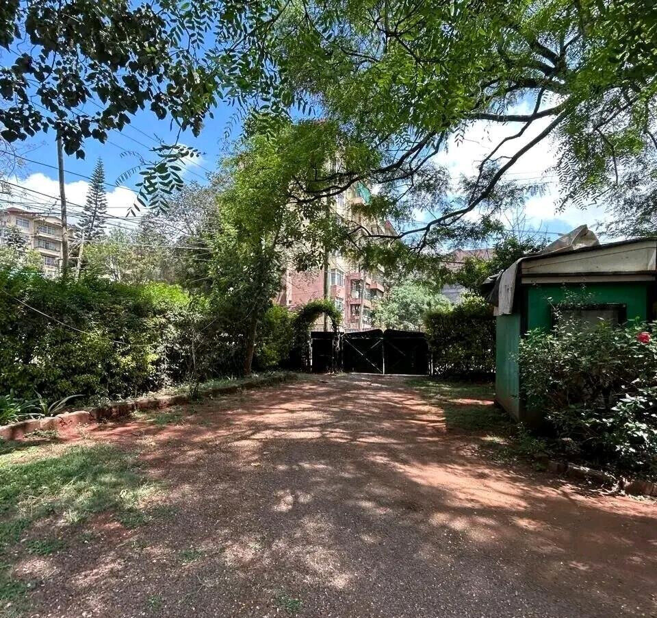 1/2 Acre Lavington Gem for KSh 135M