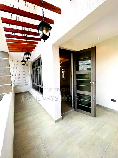 4bdrm Maisonette in Membley Estate for sale - Image 17