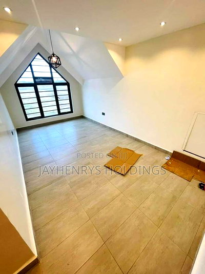 4bdrm Maisonette in Membley Estate for sale - Image 14